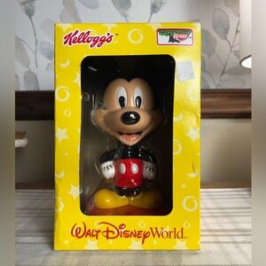 KELLOG'S KEEBLER Walt‎ Disney World Mickey Mouse Bobble Head